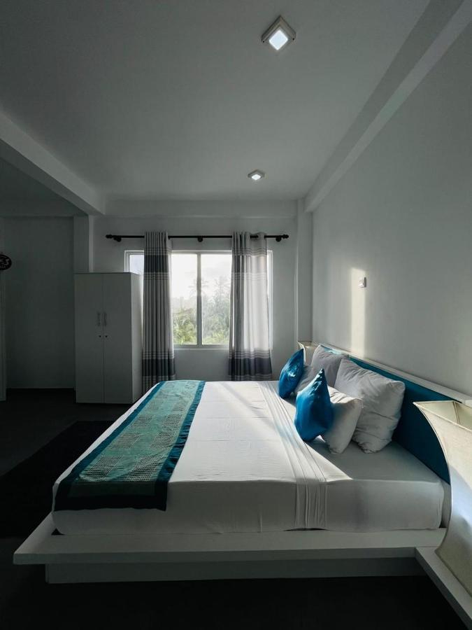 Sunset Sands Hikkaduwa Habitación foto